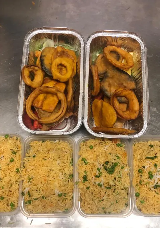 Mixte Pakora And Riz Punjab